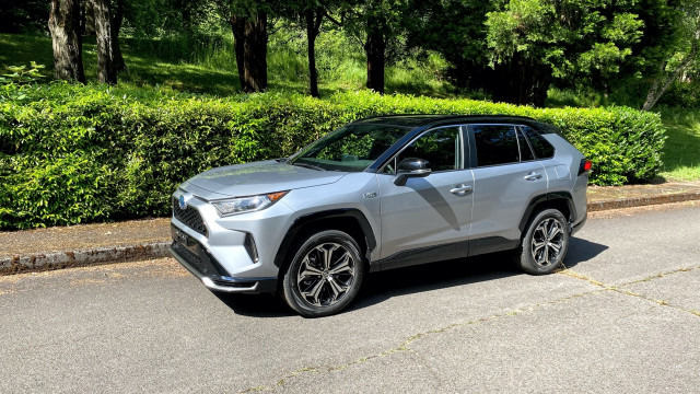 2021 Toyota Rav4 Prime Price Marked Up As Battery Supply Issue Pinches Production