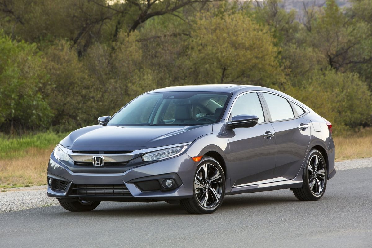 2017 Honda Civic Turbo Lineup Gets A Six Speed Manual Gearbox With The New 2017 Honda Civic Turbo Lineup S Sedan A Honda Civic Honda Civic Sedan Honda Civic Ex